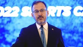 Bakan Kasapoğlu’ndan milli judoculara tebrik