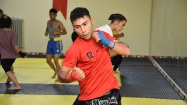 Mevsimlik tarım işçisi Yasin Kaçıran Balkan Şampiyonası’nda altın madalya aldı