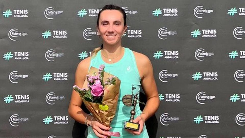 Milli tenisçi İpek Öz İspanya’da çiftlerde şampiyon oldu