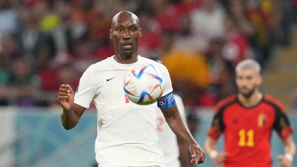 Atiba kariyerinde 100. milli maçı geride bıraktı