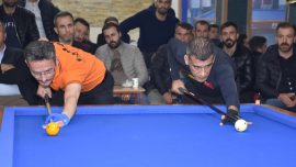 Dünya şampiyonu bilardocular Şırnak’ta deneyimlerini aktardı