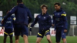 Fenerbahçe Sivasspor maçı hazırlıklarını tamamladı