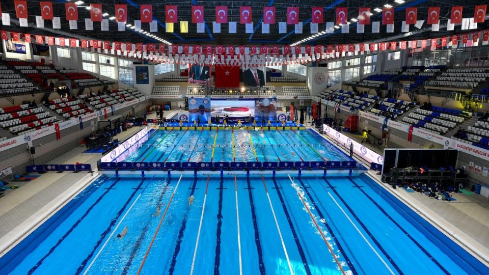 Gençlik ve Spor Bakanlığı Türkiye’yi yüzme havuzlarıyla donatıyor