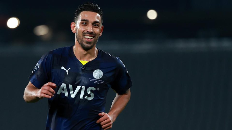 İrfan Can Kahveci performansıyla dikkat çekiyor