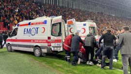 İzmir’deki derbide yabancı maddeleri stada sokanlar tespit edildi