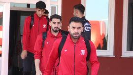 Sivasspor Slavia Prag maçı için Çekya’ya gitti