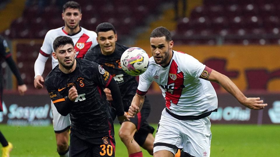 Galatasaray hazırlık maçında Rayo Vallecano’ya yenildi