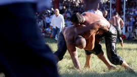 Kırkpınar başpehlivanına 1 milyon lira ödül verilecek