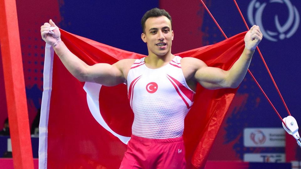 Adem Asil “yılın cimnastikçisi” seçildi