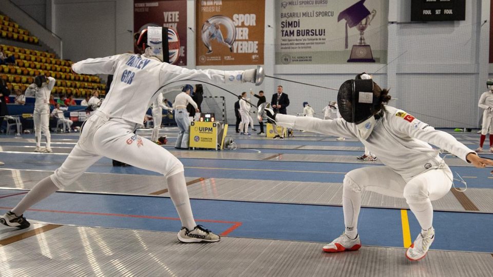 Gençler Avrupa Modern Pentatlon Şampiyonası İstanbul’da başladı